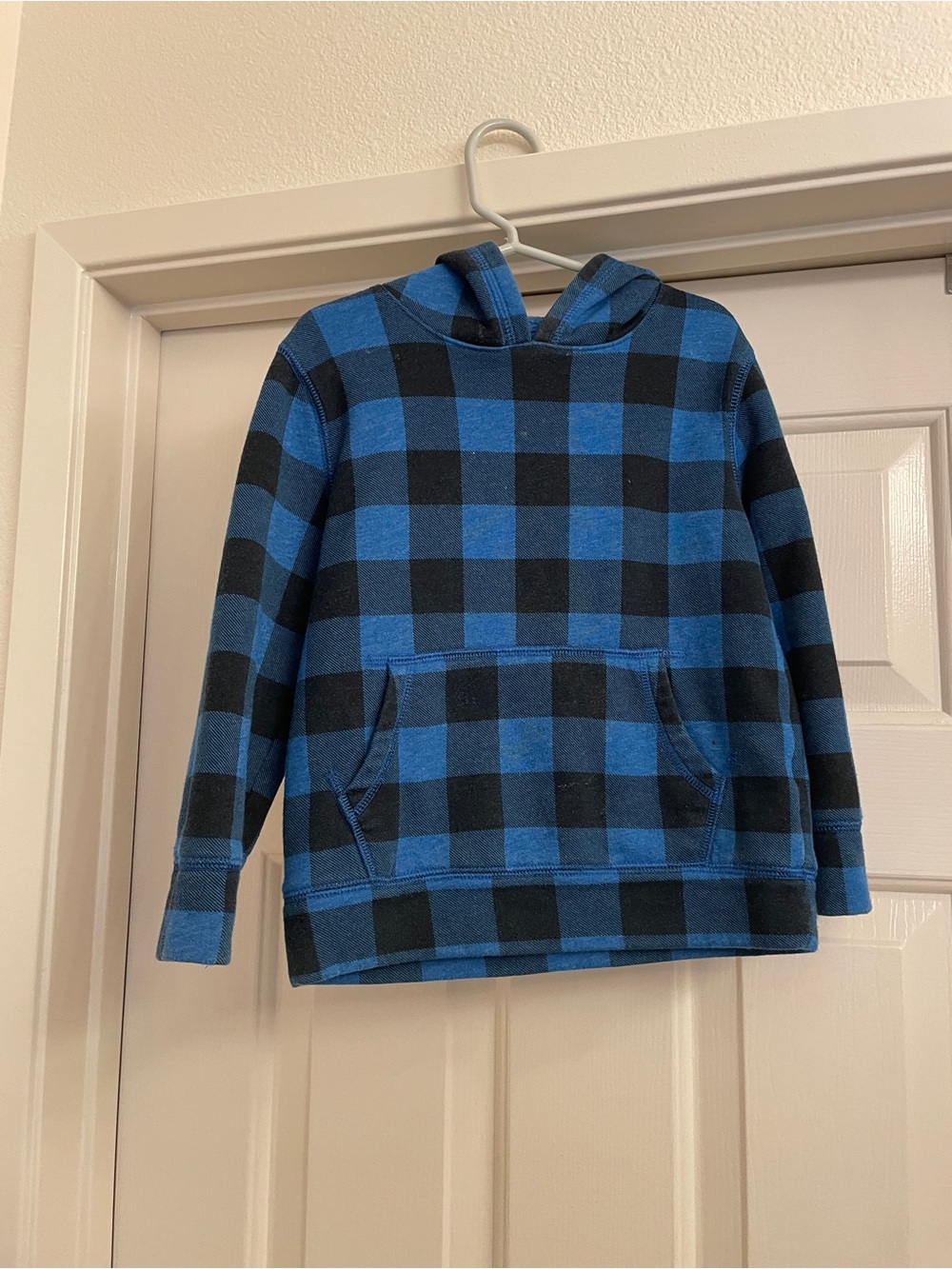 Cat & Jack Blue and Black Plaid Hoodie Pullover